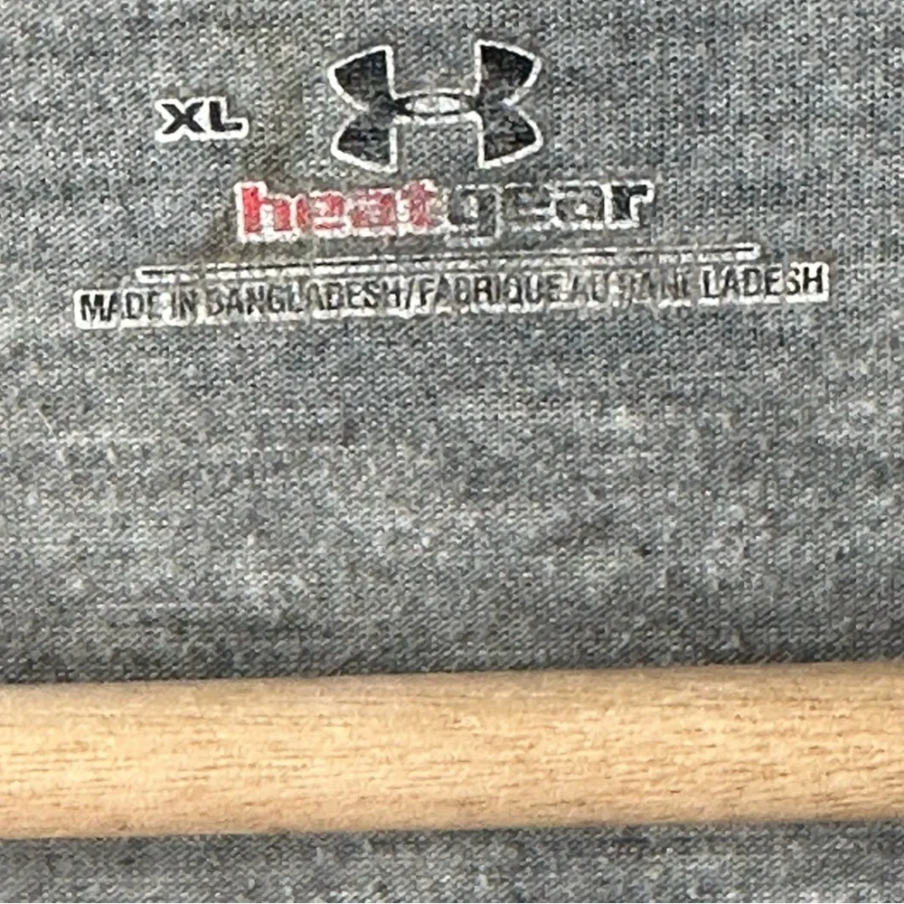 Under Armour Short Sleeve TShirt Heat Gear - Picture 6 of 7